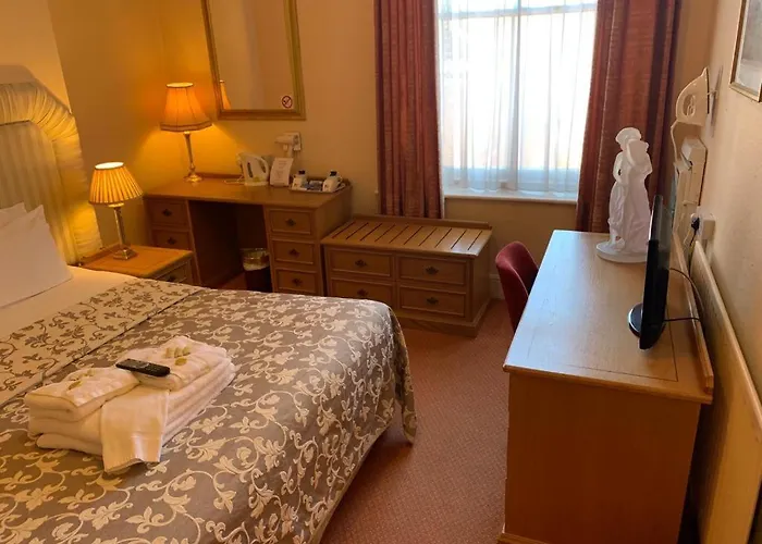 Hotel The Redcliffe *